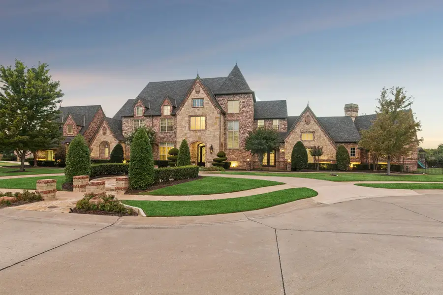 6900 Rockingham Court, Colleyville, TX 76034 - #3