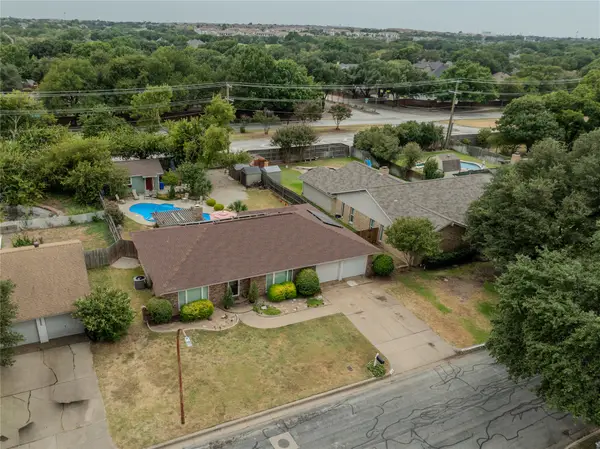 4128 Longleaf Lane, Fort Worth, TX 76137