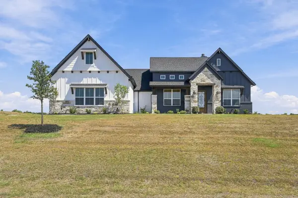 251 Marie Lane, Waxahachie, TX 75167