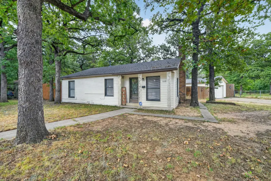 1629 Robinwood Drive, Fort Worth, TX 76111 - #2