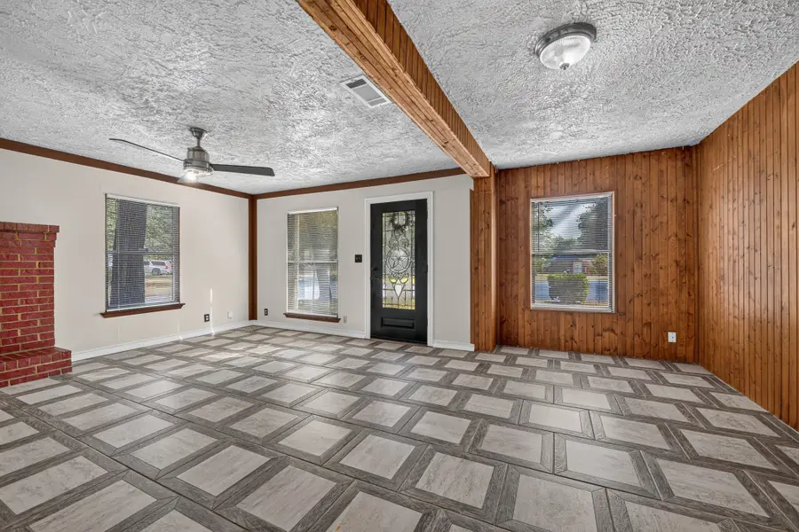 1629 Robinwood Drive, Fort Worth, TX 76111 - #3