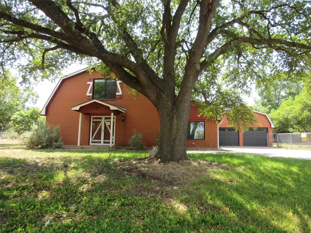 626 Friendly Oaks Drive, Bruceville, TX 76630 - #1