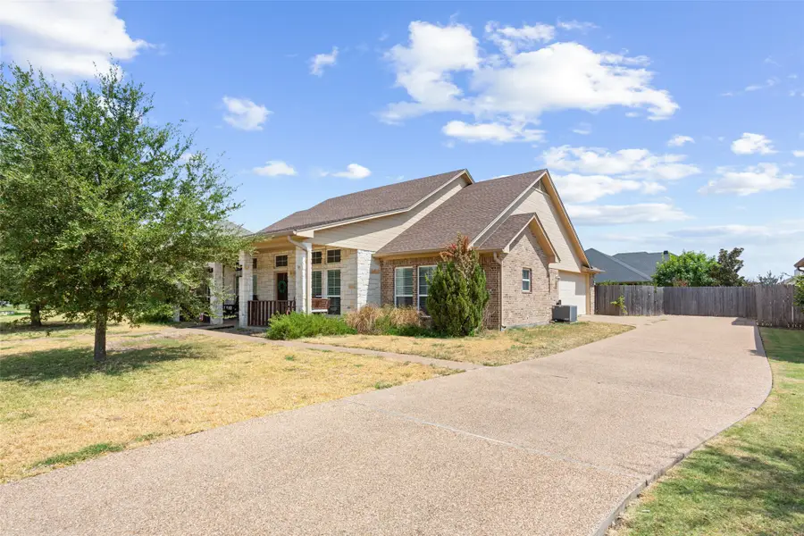 104 Claudette, Hewitt, TX 76643 - #3
