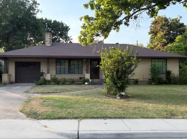 1581 Harbor Road, Dallas, TX 75216