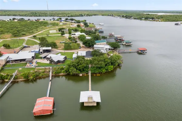 326 Moonshine Circle, Seymour, TX 76380