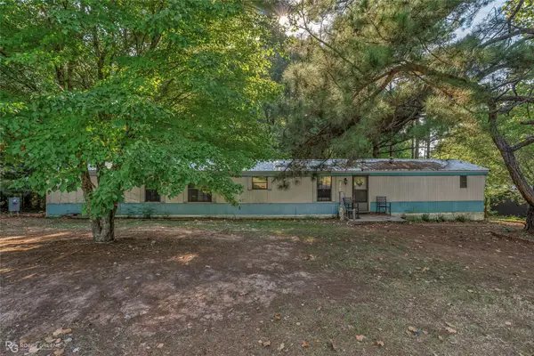1201 Gray Lake Drive, Haughton, LA 71067