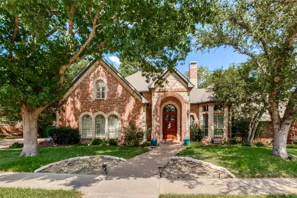 1119 Winding Brook Drive, Garland, TX 75044