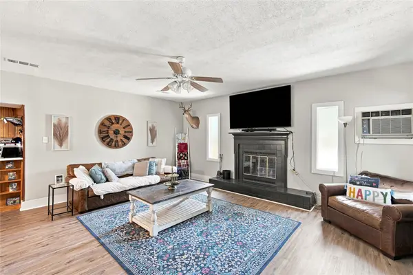7094 Horseshoe Bend Trail, Weatherford, TX 76087