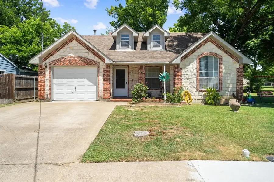 1724 Willow Hollow Drive, Garland, TX 75040 - #2