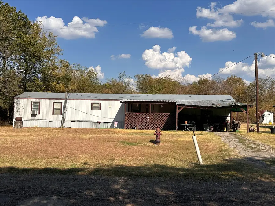 520 N Mlk Avenue, Wortham, TX 76693 - #3