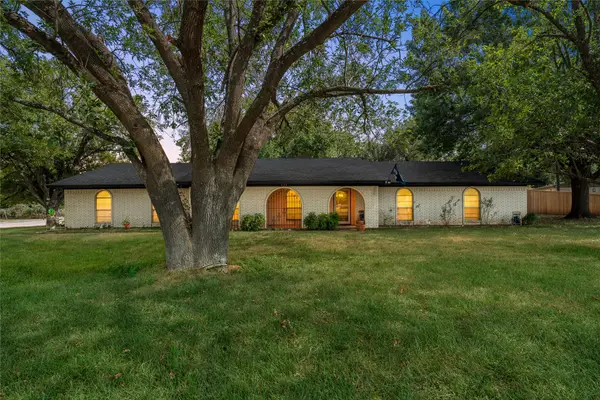 739 N Old Robinson Road, Robinson, TX 76706