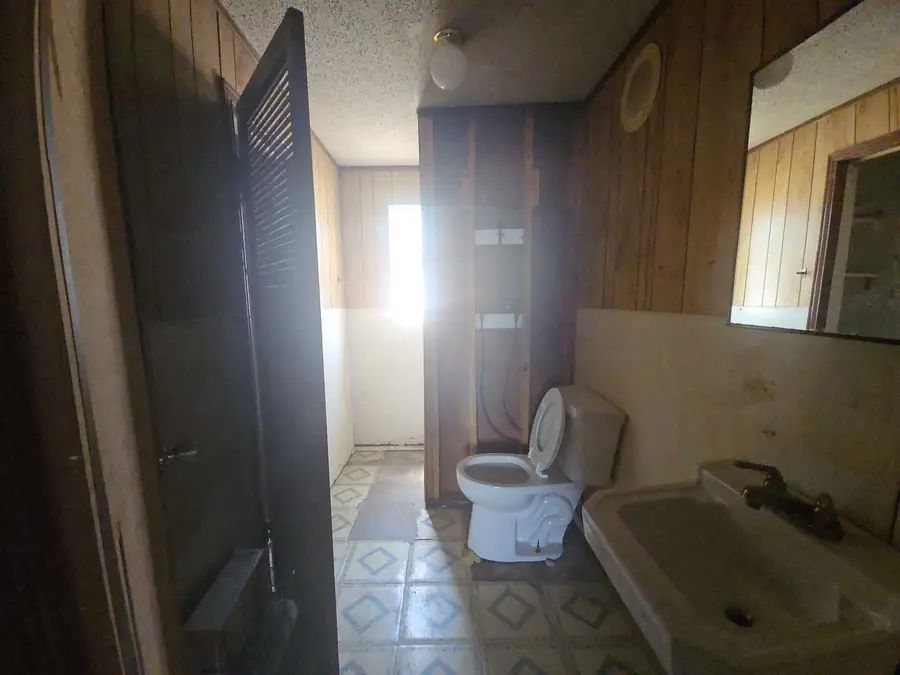 307 E Weaver Avenue, Alvarado, TX 76009 - #3
