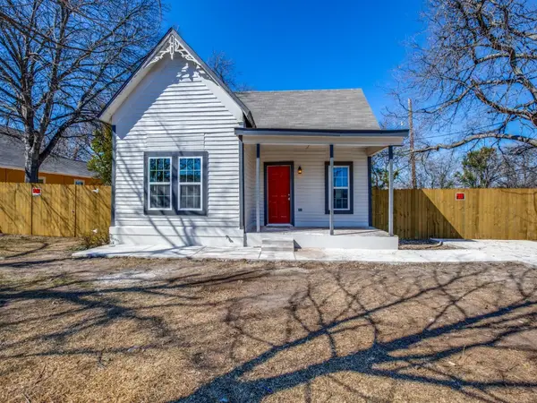 3204 5th Avenue, Fort Worth, TX 76110