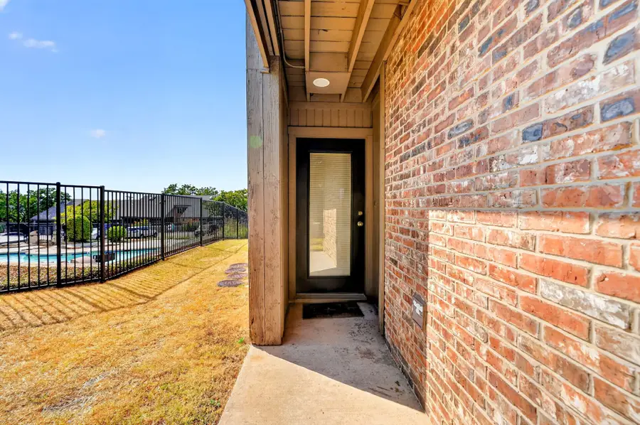 807 Signal Ridge Place, Rockwall, TX 75032 - #2