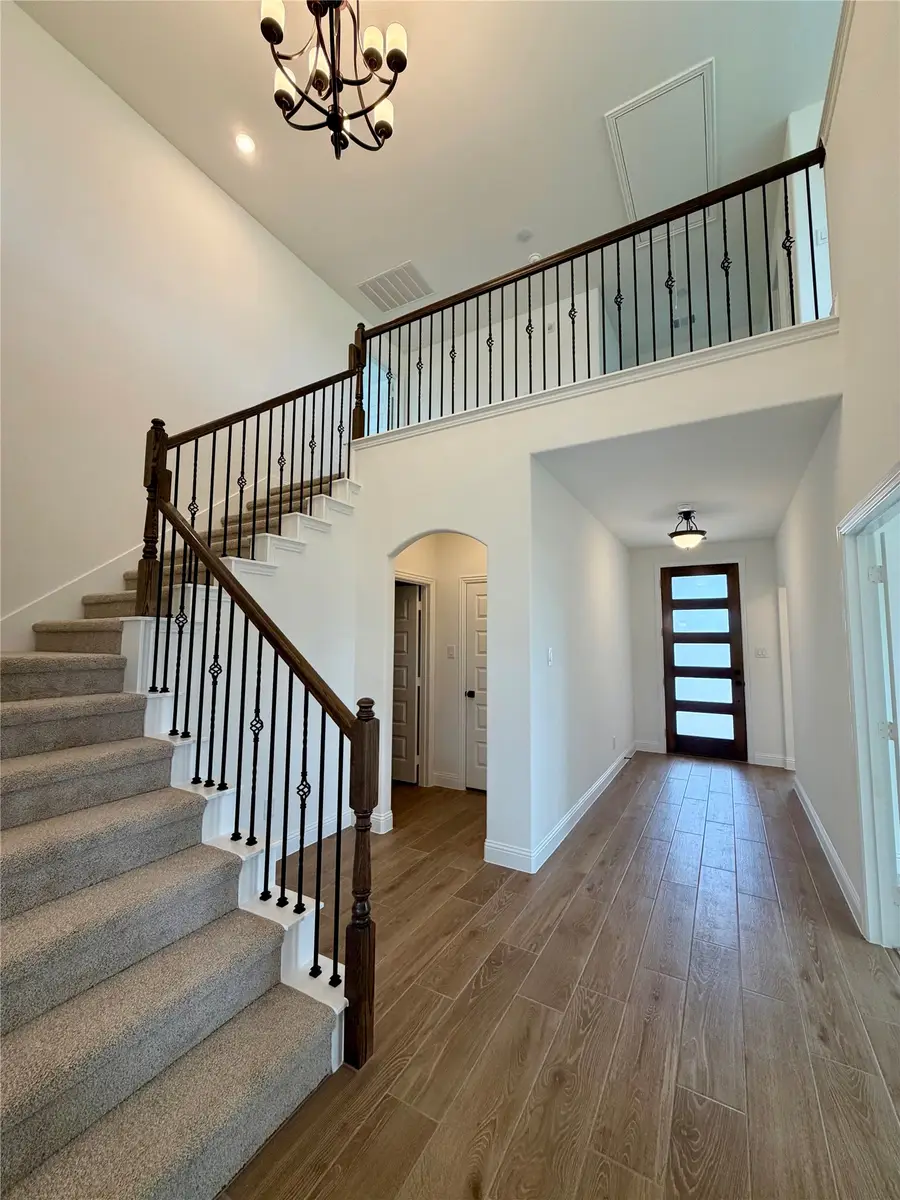 310 Devonshire Drive, Greenville, TX 75401 - #2