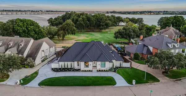 28 Victoria Drive, Rowlett, TX 75088