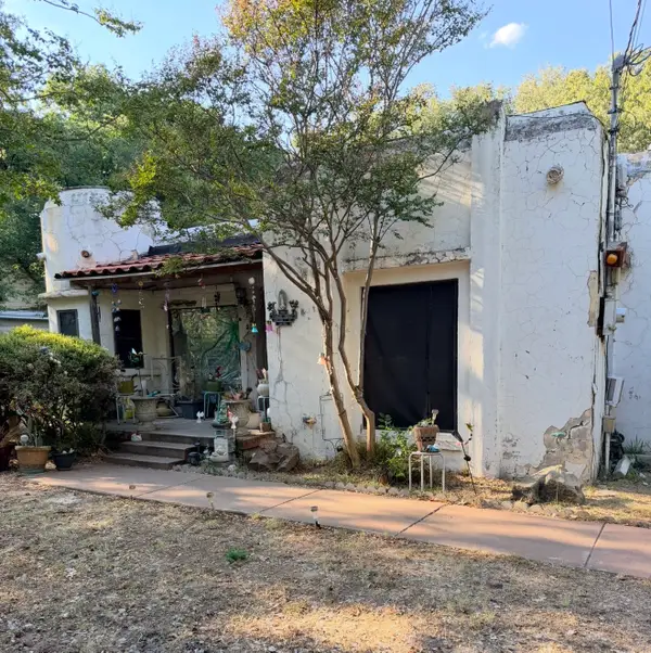 2819 Hollis Street, Fort Worth, TX 76111