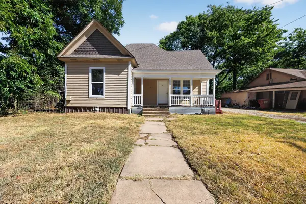 514 W 6th Street, Bonham, TX 75418