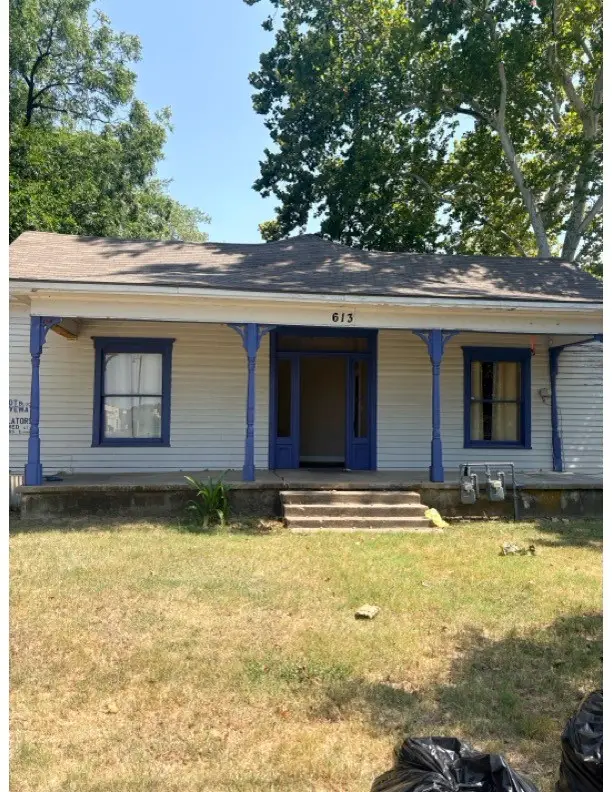 613 W 9th Avenue #A and B, Corsicana, TX 75110 - #1