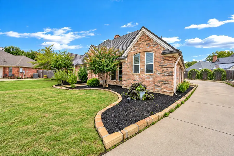 504 Quail Cove Court, Hurst, TX 76054 - #3