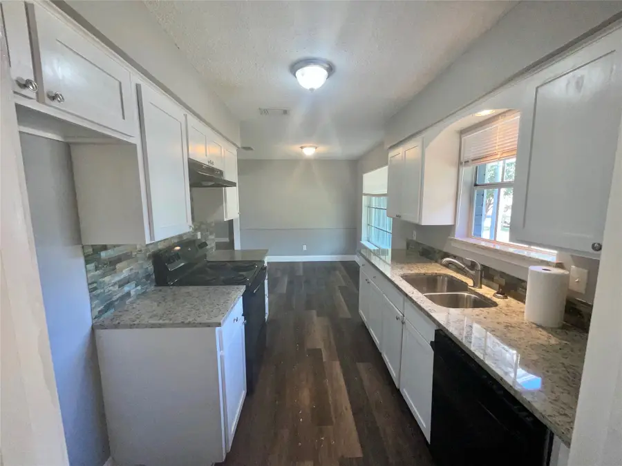 3008 Arapaho Road, Commerce, TX 75428 - #3
