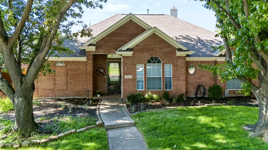 10209 Forrest Drive, Frisco, TX 75035 - #2