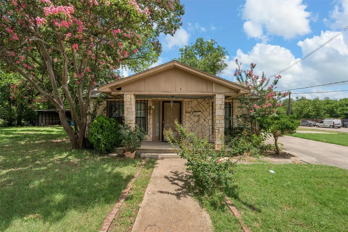 1320 S 26th Street, Waco, TX 76706 - #1