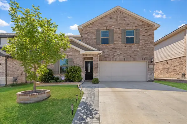 2916 Plumbago Drive, Fort Worth, TX 76108