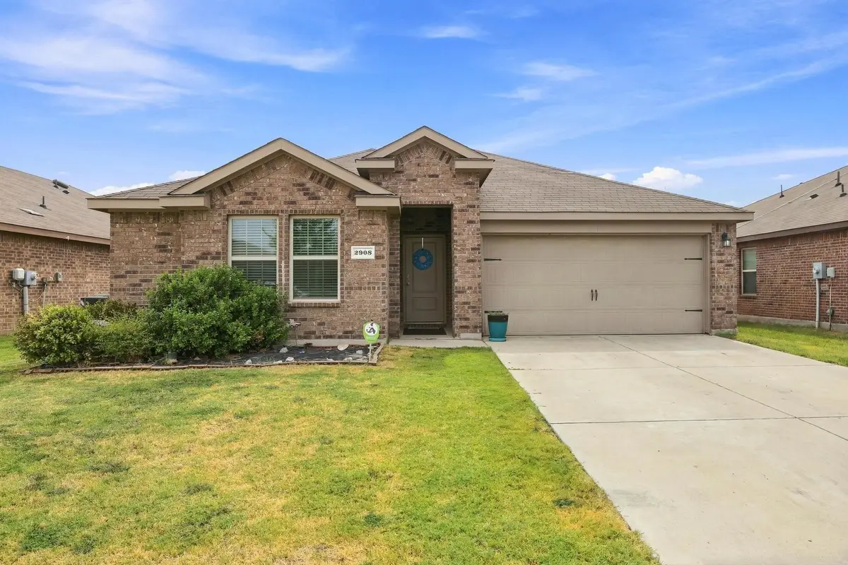 2908 Royal Acres, Denton, TX 76209 - #1