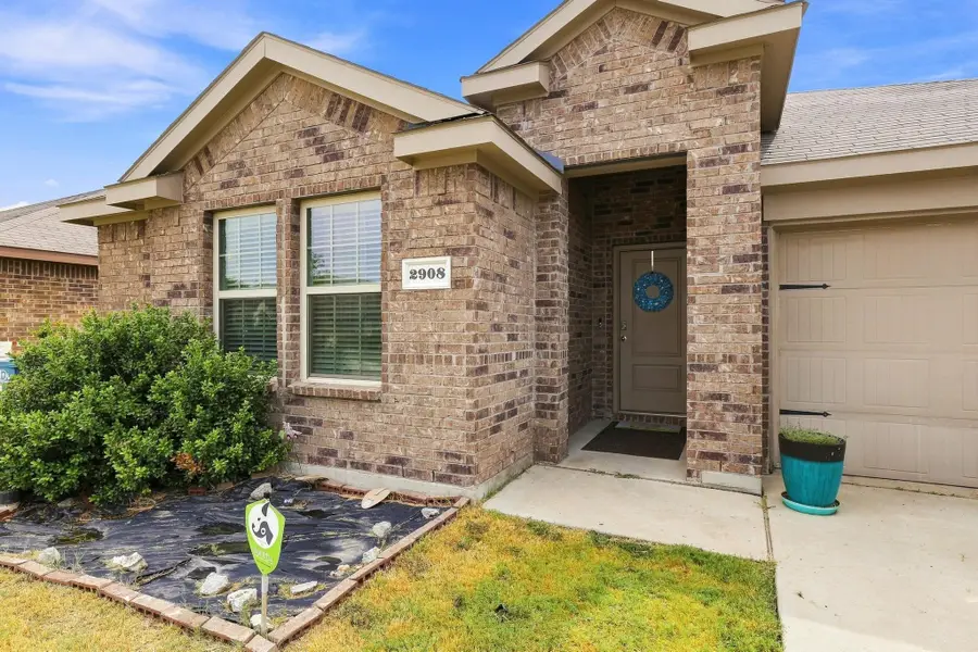 2908 Royal Acres, Denton, TX 76209 - #3