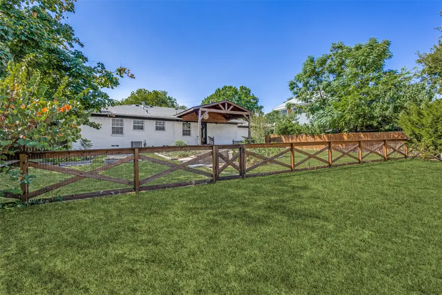 504 Heard Street, McKinney, TX 75069 - #2
