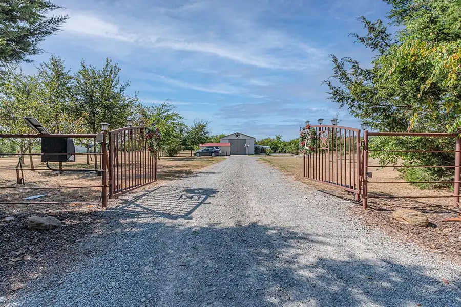 4129 County Road 4111, Campbell, TX 75422 - #3