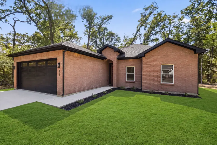 219 W Beachwood Loop, Trinidad, TX 75163 - #3