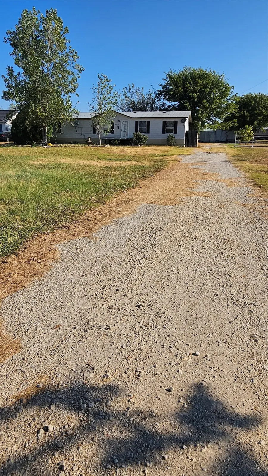 8913 Holly Road, Alvarado, TX 76009 - #3