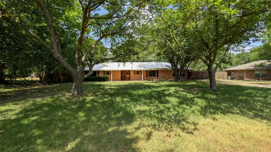 4270 Sir Lancelot Circle, Midlothian, TX 76065 - #2
