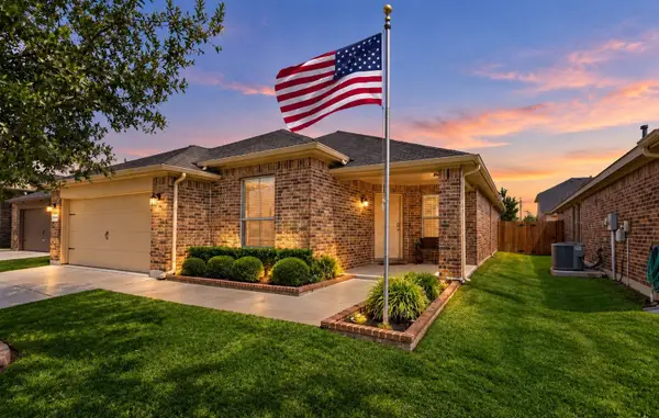 6932 Tide Lane, Fort Worth, TX 76179