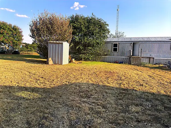 204 Dove Drive, Weatherford, TX 76088