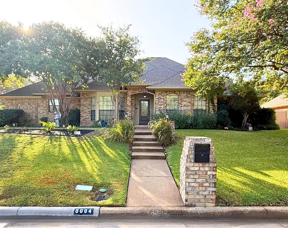 6004 Lakehurst Drive, Arlington, TX 76016 - #1