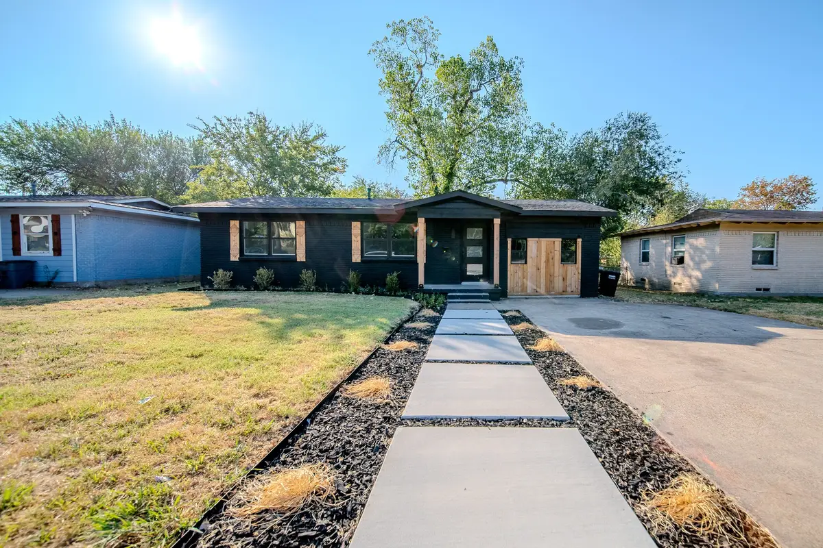 1530 Hillcrest Street, Mesquite, TX 75149 - #1