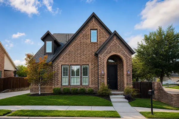 6145 Pleasant Dream Street, North Richland Hills, TX 76180