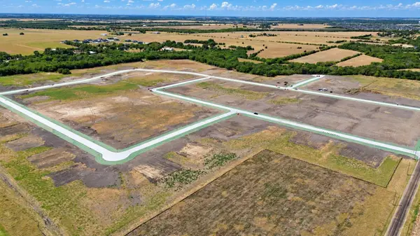 Lot 27 Block A Whimsical Way, Waxahachie, TX 75165