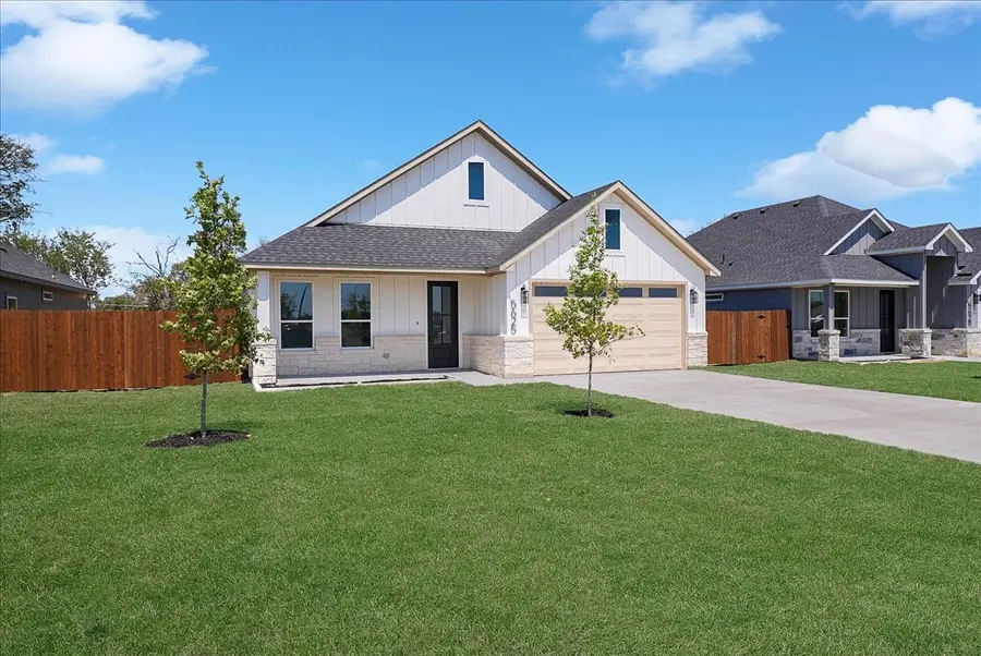 5625 Oak Grove Road N, Fort Worth, TX 76134 - #2