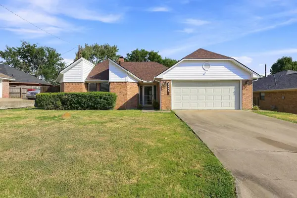 1841 Glenway Drive, Sherman, TX 75092