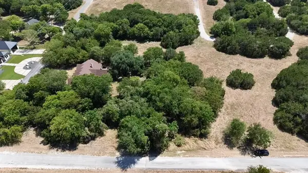 32028 Dove Trail, Whitney, TX 76692