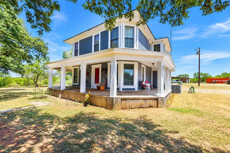 433 Brewster Street, Moran, TX 76464 - #3