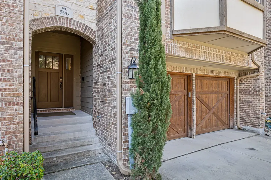 596 Waterloo Drive, Lewisville, TX 75067 - #2