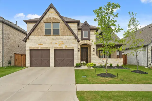 1714 Highwood Road, Forney, TX 75126