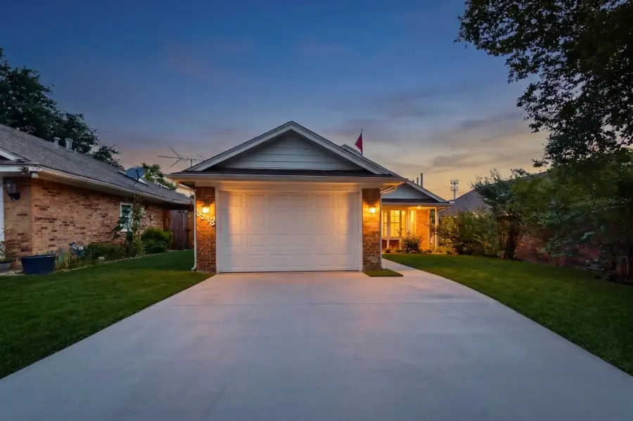 5548 Village Green Drive, Mesquite, TX 75150 - #2