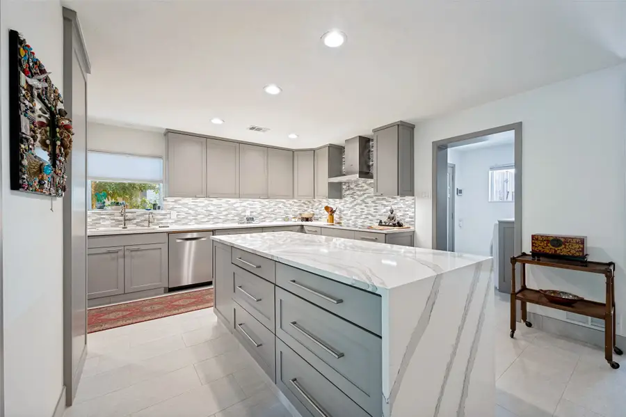 3525 Timberview Road, Dallas, TX 75229 - #3