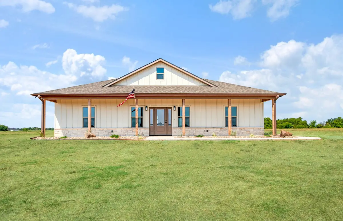 225 Private Road 33083, Sumner, TX 75486 - #1